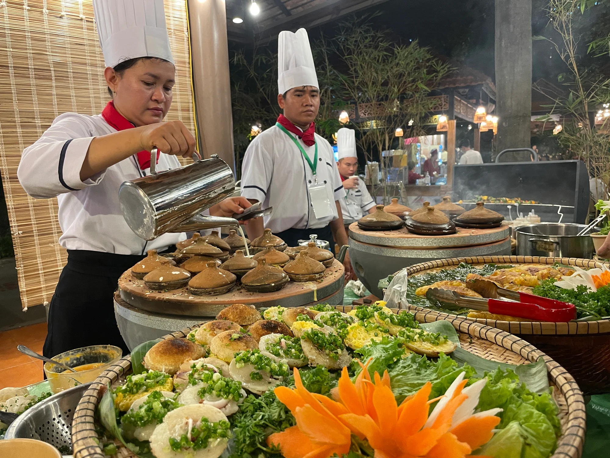 ẩm thực tại khu du lịch văn thánh