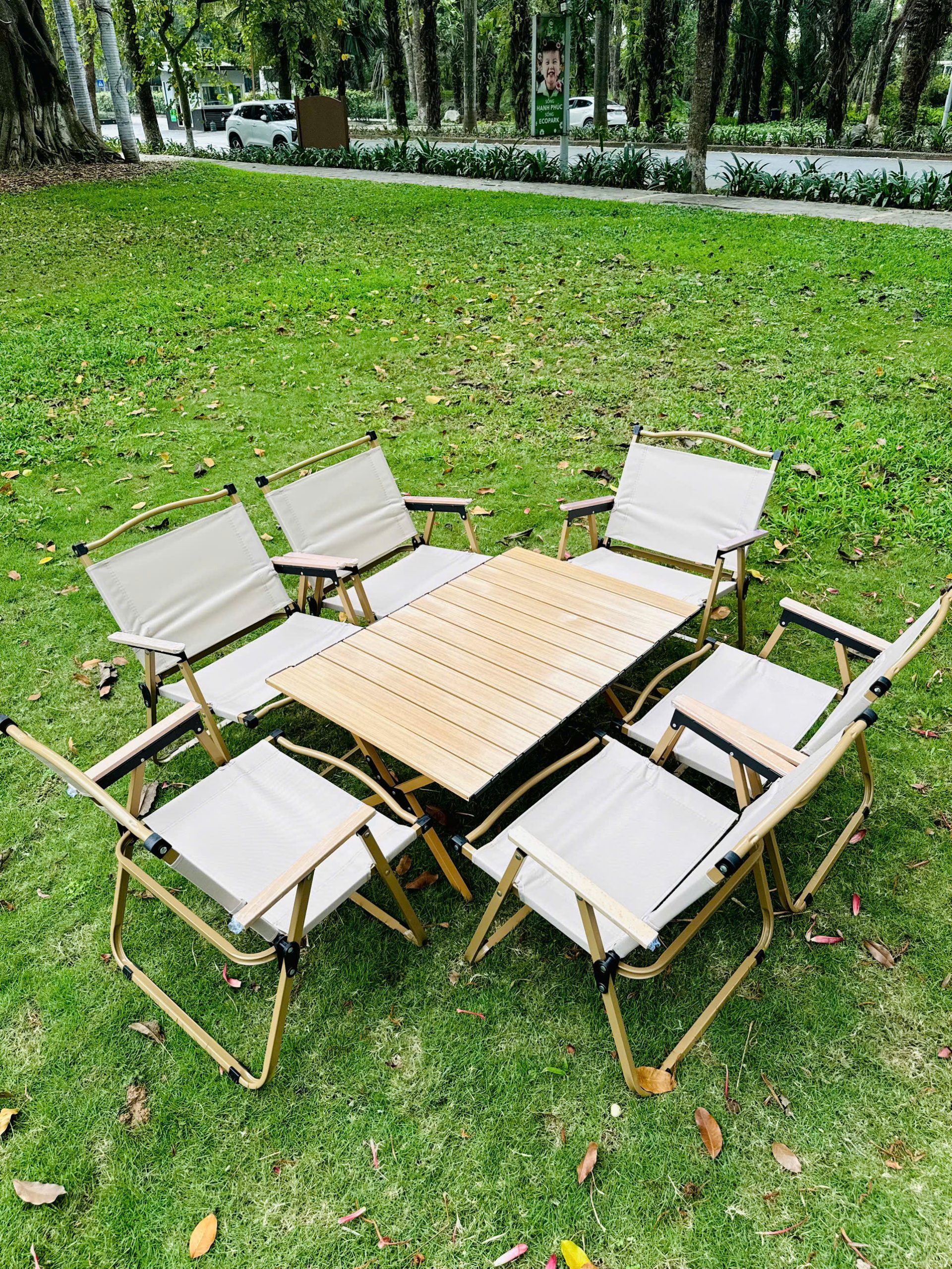 Bàn gấp gọn giá sỉ đẹp